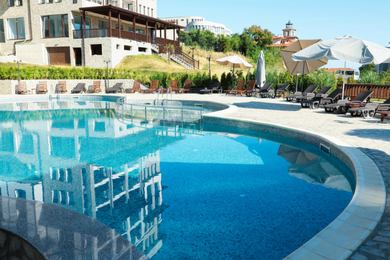 הלב הפועם של הבריכה - איך לבחור חברה מומלצת למשאבות לבריכה